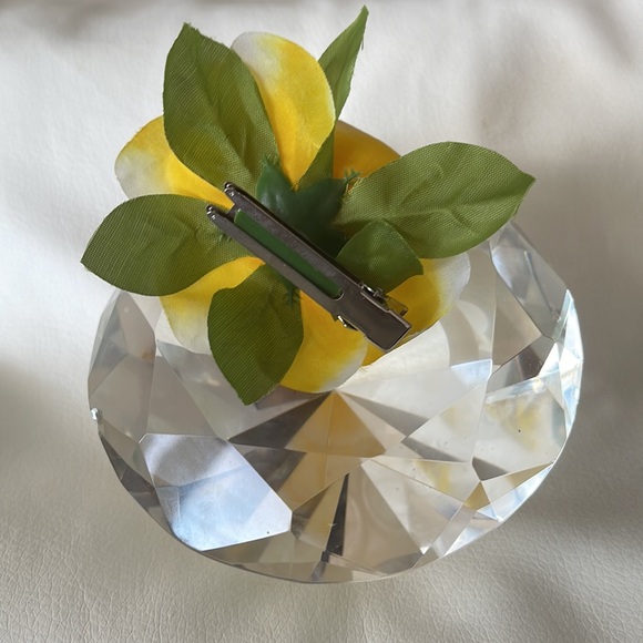 Silk Gardenia Clip YELLOW & WHITE - Picture 3 of 5